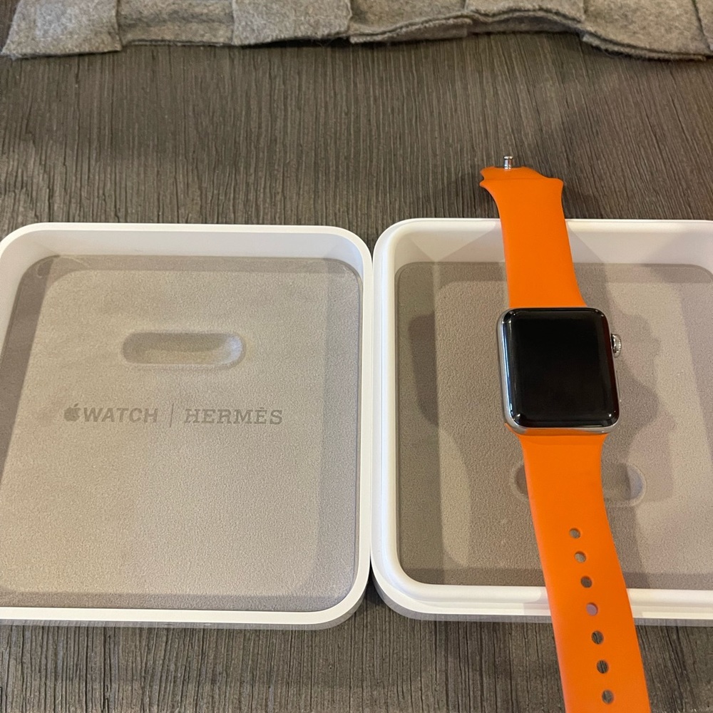 Hermes Series 3 Apple Watch with Classic Orange Hermes Watch band